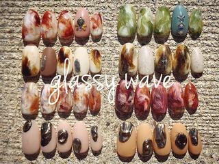 ネイル glassy waveのネイルデザイン