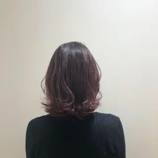 カラー 西田 優菜のヘアスタイル