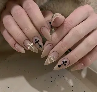 ネイル Pure&Rich Nailのネイルデザイン