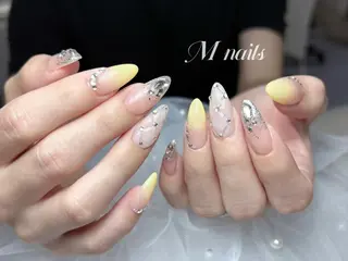 ネイル M 🌷Nail 長さだし専門店のネイルデザイン