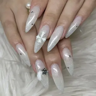 ネイル 天王寺rebest 💅nailのネイルデザイン