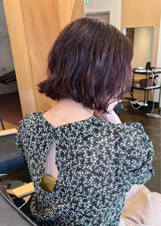 ショート カラー 西山 紗耶香🪽 透明感カラー/ボブのヘアスタイル
