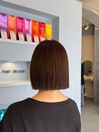 ショート 🩷透明感カラー 🩷レイヤー･ボブのヘアスタイル
