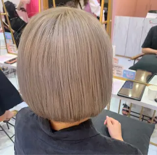 ショート 韓国風／髪質改善✨️ AYAKAのヘアスタイル
