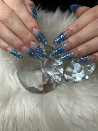 セミロング Lavia akaneのネイルデザイン