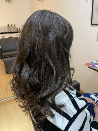 ロング カラー サトウ シューイチのヘアスタイル