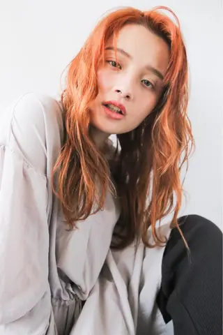 ロング 初めてでも失敗しない 透明感カラー Miiのヘアスタイル