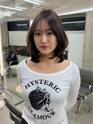 ミディアム カラー MIES amane(アマネ)のヘアスタイル