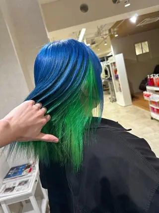 ミディアム カラー デザインカラー🎨 下北沢 / 磯部のヘアスタイル