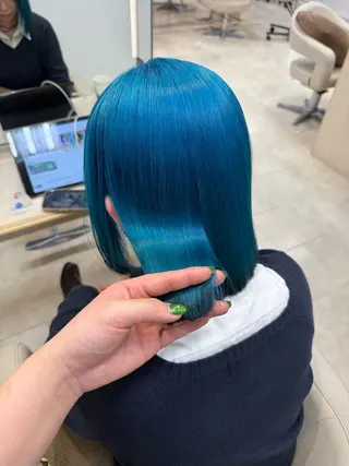 ショート 岡田 和馬のヘアスタイル