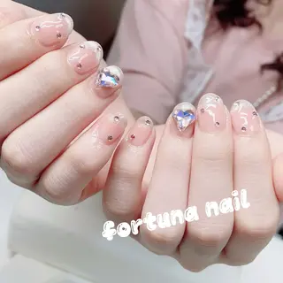 ネイル Nail •Head スパFortunaのネイルデザイン