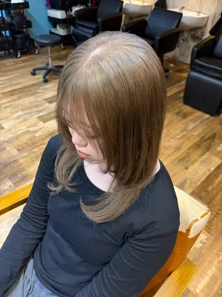 ミディアム カラー ヘアアレンジ 透明感/ブリーチ/ 髪質改善💛miuのヘアスタイル