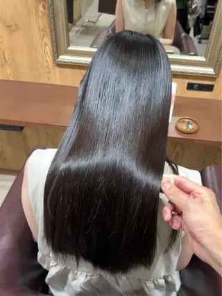 ロング 鈴木 悠孝のヘアスタイル