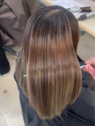 ロング シャドウパーマ／骨格 矯正カット　トモキのヘアスタイル