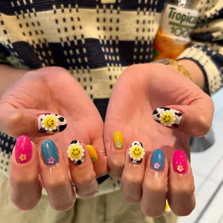 ネイル emunail あやかのネイルデザイン