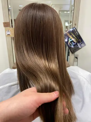 ロング 月野涼風 /レイヤーカットのヘアスタイル