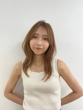セミロング 神作 汐里　江古田 /透明感カラー🌿のヘアスタイル