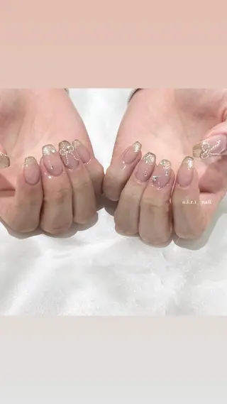 ネイル 𝗮𝗶𝗿𝗶🌙 新宿/ワンホンネイルのネイルデザイン