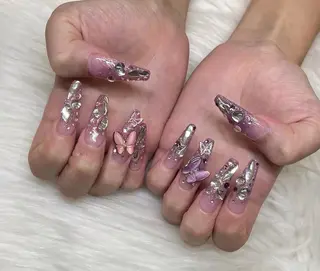 ネイル KIREIE NAILSのネイルデザイン