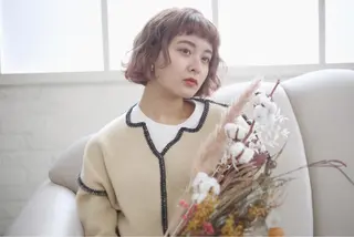 ショート カラー サワタ ミサのヘアスタイル