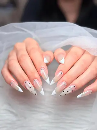 ネイル Cloudy Chan Nailのネイルデザイン