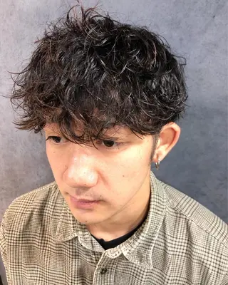 パーマ ヘアアレンジ メンズ メンズ特化✂️栗原 侑也のヘアスタイル