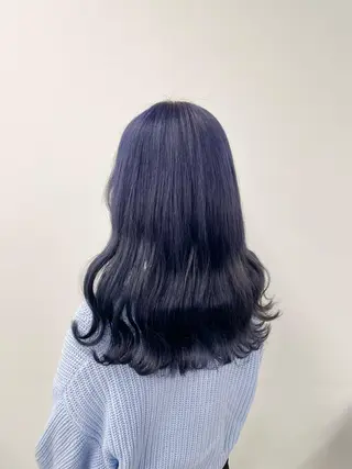 ロング カラー ラベンダー💜 グレージュ🩶のヘアスタイル