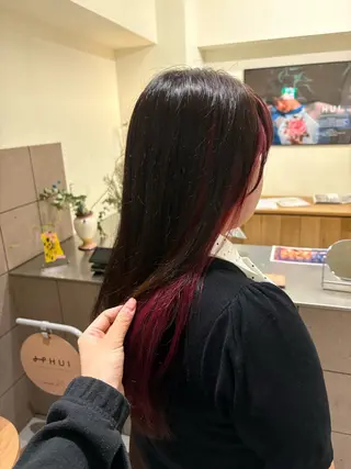 ロング カラー Natsuki /HUIのヘアスタイル