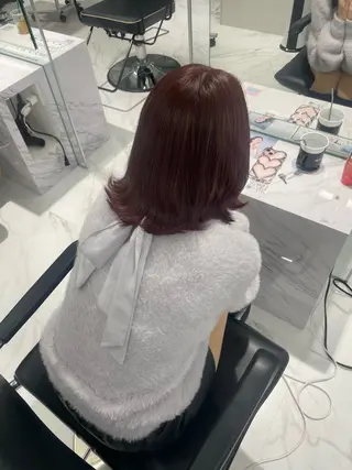 ミディアム カラー yuzuna ハイトーン 天神のヘアスタイル