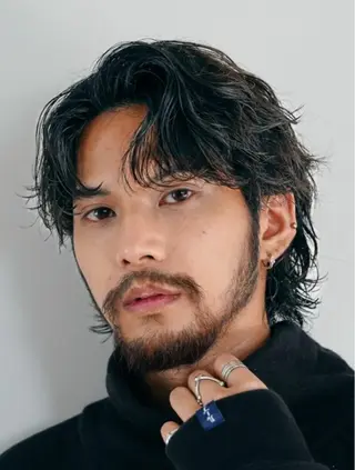 カラー パーマ メンズ 中谷海里/フェザー パーマ/スパイキーのヘアスタイル