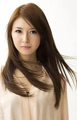 ロング カラー 千脇 望美のヘアスタイル