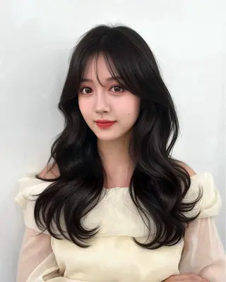 セミロング 前髪顔まわりカット 🌈中村海聖のヘアスタイル