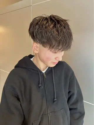 ミディアム パーマ メンズ 🔥メンズ特化/ パーマ＆カット🌀のヘアスタイル