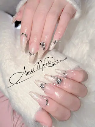 ネイル Ami Nailsのネイルデザイン