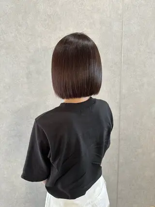 ミディアム 艶カラー/ショート ボブ/TOSHIKIのヘアスタイル