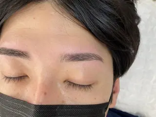 アイブロウ エルフ 伊藤愛莉の眉毛・アイブロウイメージ