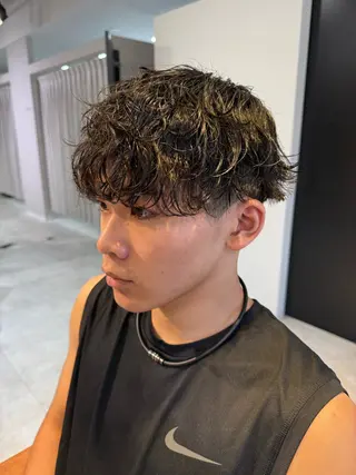 パーマ メンズ メンズパーマ特化/ シャドウ/波巻/陸翔のヘアスタイル