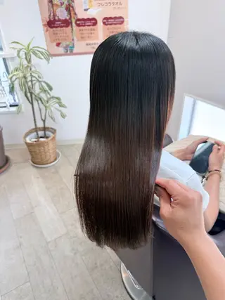 ロング 冨田 悠稀/ 髪質改善縮毛&カラーのヘアスタイル