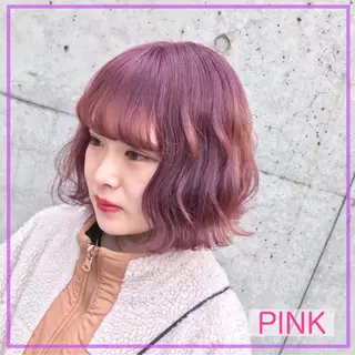 ショート カラー ヘアアレンジ 🐚🧸 MAKI 🧸🐚のヘアスタイル