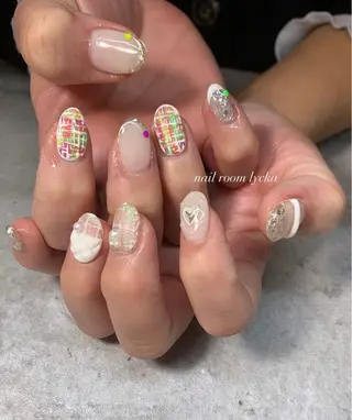 ネイル ネイルルームリッカ 𝐦𝐚𝐲𝐮のネイルデザイン