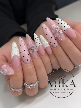 ネイル 🌷Luna Mika🌷のネイルデザイン