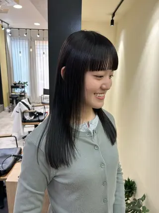 セミロング カラー hubhair レイヤー/透明感のヘアスタイル