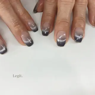 ネイル Legit nail salonのネイルデザイン