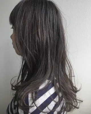 ロング カラー 樋口 祐次郎のヘアスタイル