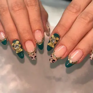 ネイル nailroom sb𓈒𓂂𓏸のネイルデザイン
