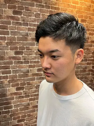ショート カラー パーマ ヘアアレンジ メンズ キッズ ネイル マツエク・マツパ アイブロウ 久木原 ゆりのヘアスタイル