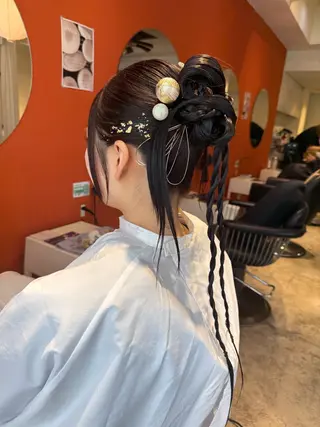 フジイ トモミのヘアスタイル