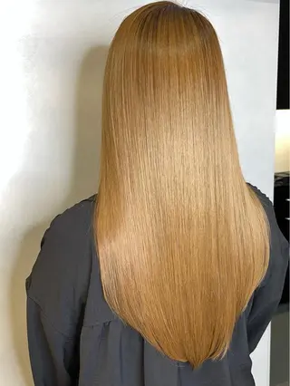 ロング 🫧透明感カラー🫧 ロン毛美容師のヘアスタイル