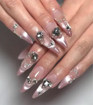 ネイル 🦊Genie🦊 Mika Nailsのネイルデザイン
