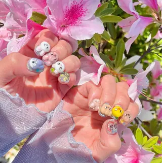 ネイル e’s nail Lumièreのネイルデザイン
